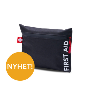 NEW PRODUCT! First aid bag with the essentials needed if an accident occurs. A thoughtful gift with a tasteful design. The first aid kit contains a triangular bandage, band-aids, tweezers, safety pins, tape, scissors, alcohol prep pad, sterile guaze swab, tourniquet, bandages and first aid guide. Can be printed on front or back. Download design sketch for more info. First aid bag is offered in red, black and light grey. It can also be ordered on trading, with your client’s colour – contact us for more info and for a quote!