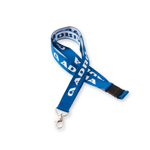 Lanyard with woven-in logo. 900 mm long x 20 mm wide. It is also available in 10/15/25 mm widths. Optional PMS on the belt already from 100 pcs at no extra cost. Repeated woven logo (max 2 colors), snap hook and safety bracket included. Minimum order quantity: 100 pcs. Extra color: 0.80 SEK. Weaving card SEK 2590. (Recommended sale prices)