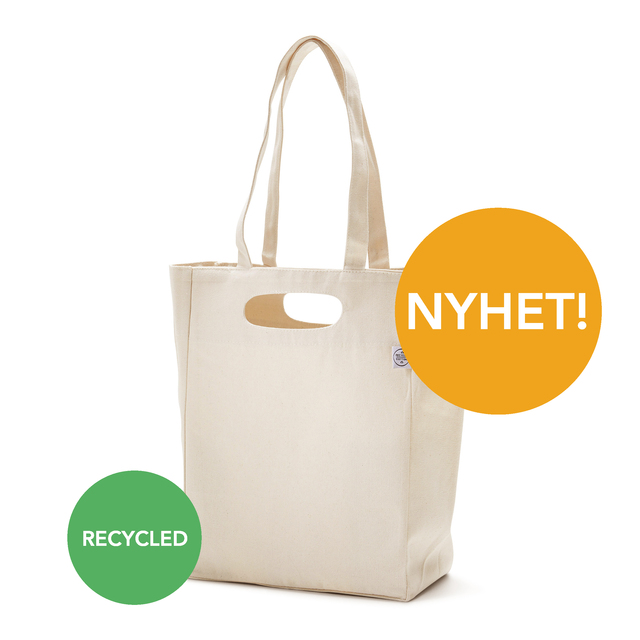 Heavy-duty carrier bag in 320 gram recycled cotton with double handles, (one pair recessed and one pair of long). This is a 320 gram bag with a rough feel that is an environmentally conscious choice at a really good price. Learn more about recycled cotton by clicking the info button after the material below.